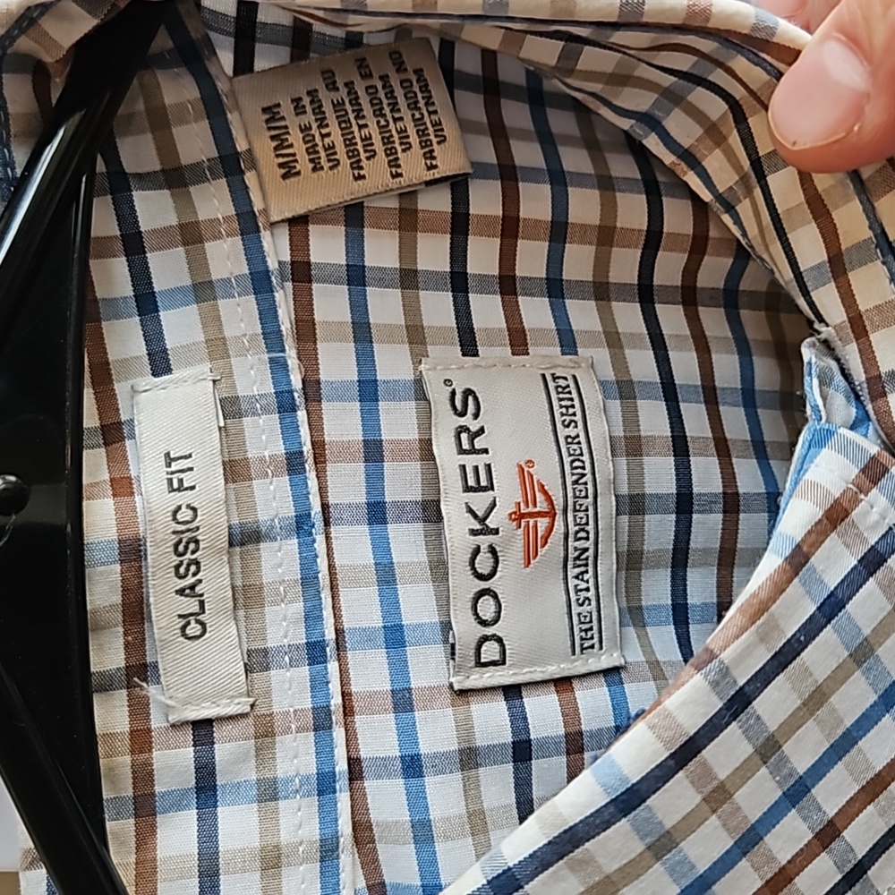 Dockers button down - Picture 3 of 5